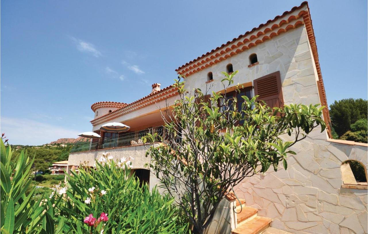 Appartamento Domaine De La Bastide Dagay Saint-Raphaël Esterno foto